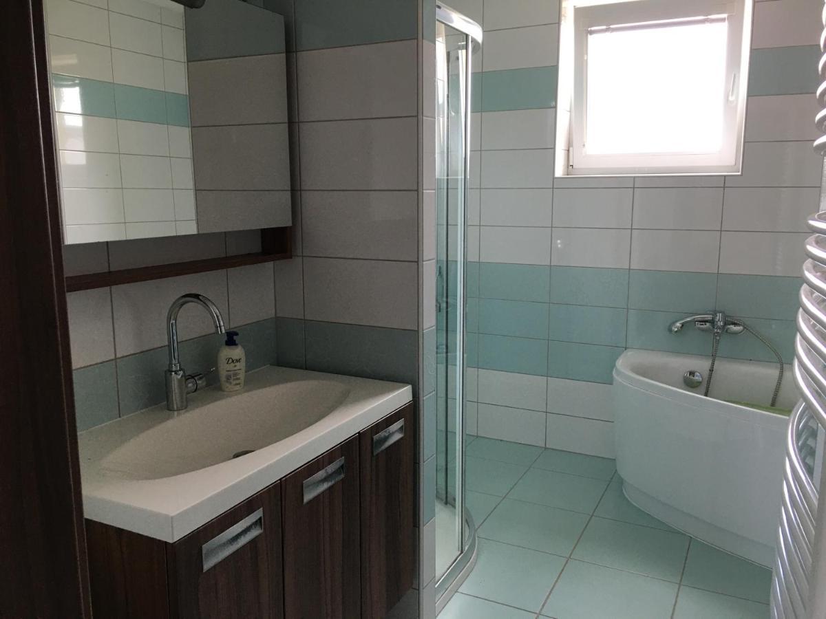 Apartman Krasna Vyhlidka Dolni Benesov Экстерьер фото